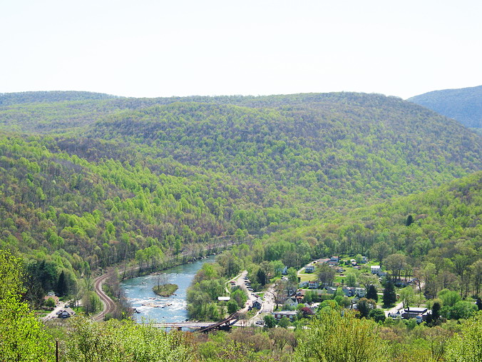 Town of Ohiopyle, Youghiogheny River • Pennsylvania
